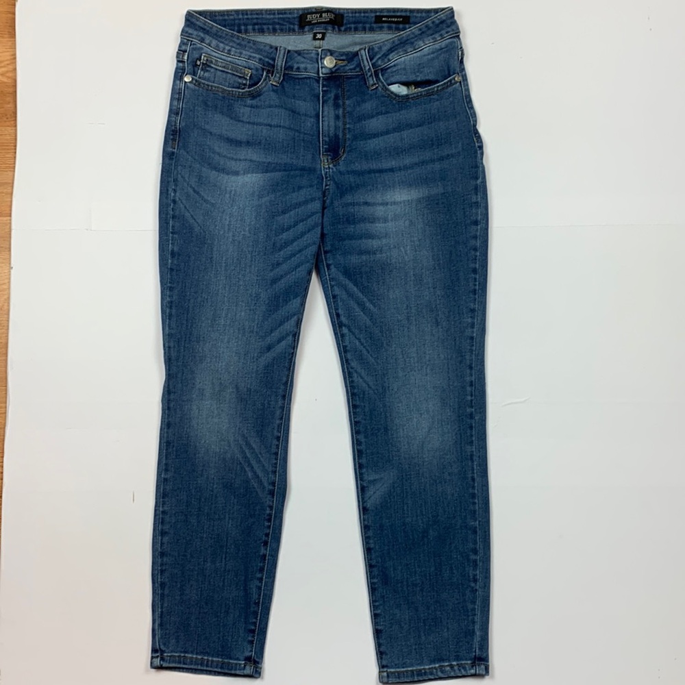 Judy Blue Relaxed Fit Skinny Jeans Size 30
